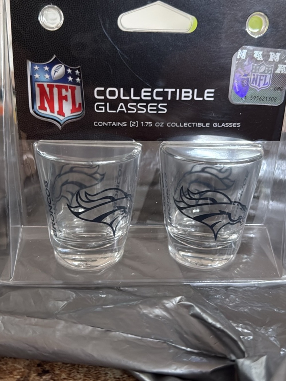 New NFL Collectible Denver Broncos Shot Glasses - Clear with Navy Logo (2-Pack)